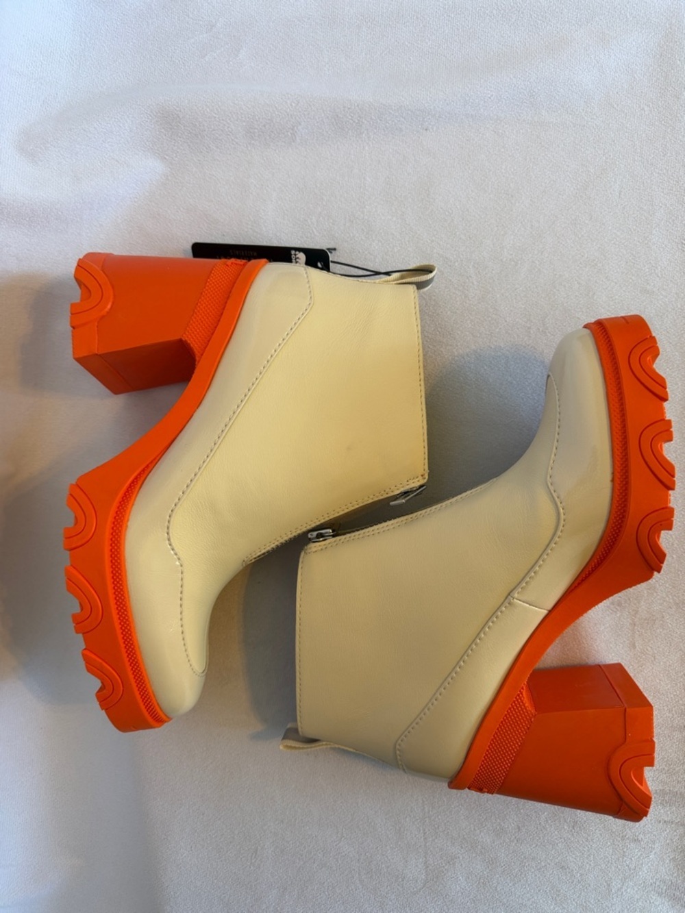 NEW Sorel Women's Brex Heel Zip Boots Size 8 Bleached Ceramic Optimized Orange - Picture 3 of 12